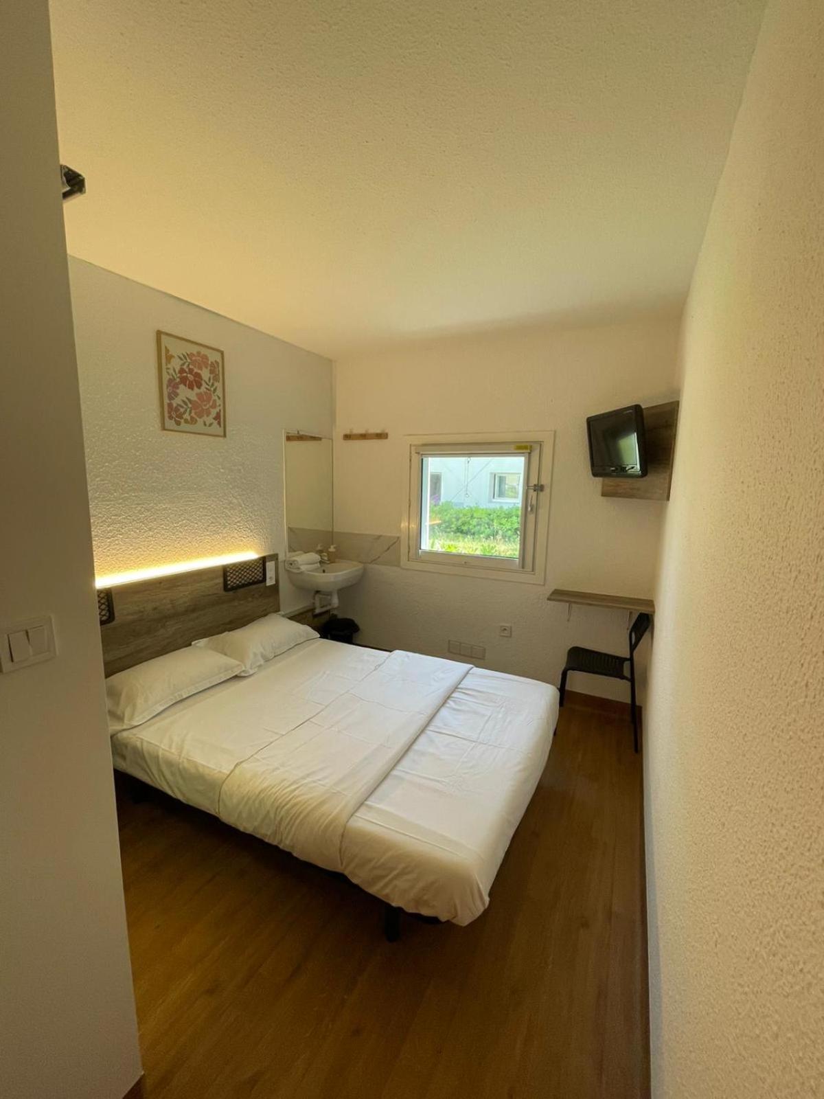 Hotel Thania Frontignan Eksteriør bilde