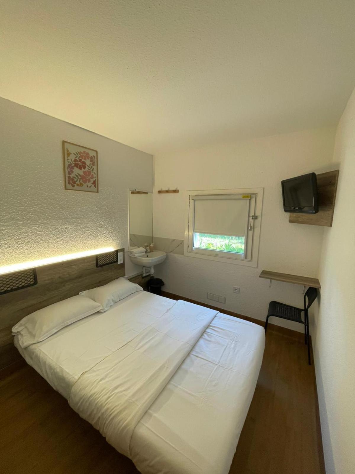 Hotel Thania Frontignan Eksteriør bilde
